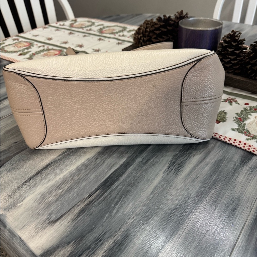 Cream and pink Kate spade shoulder bag